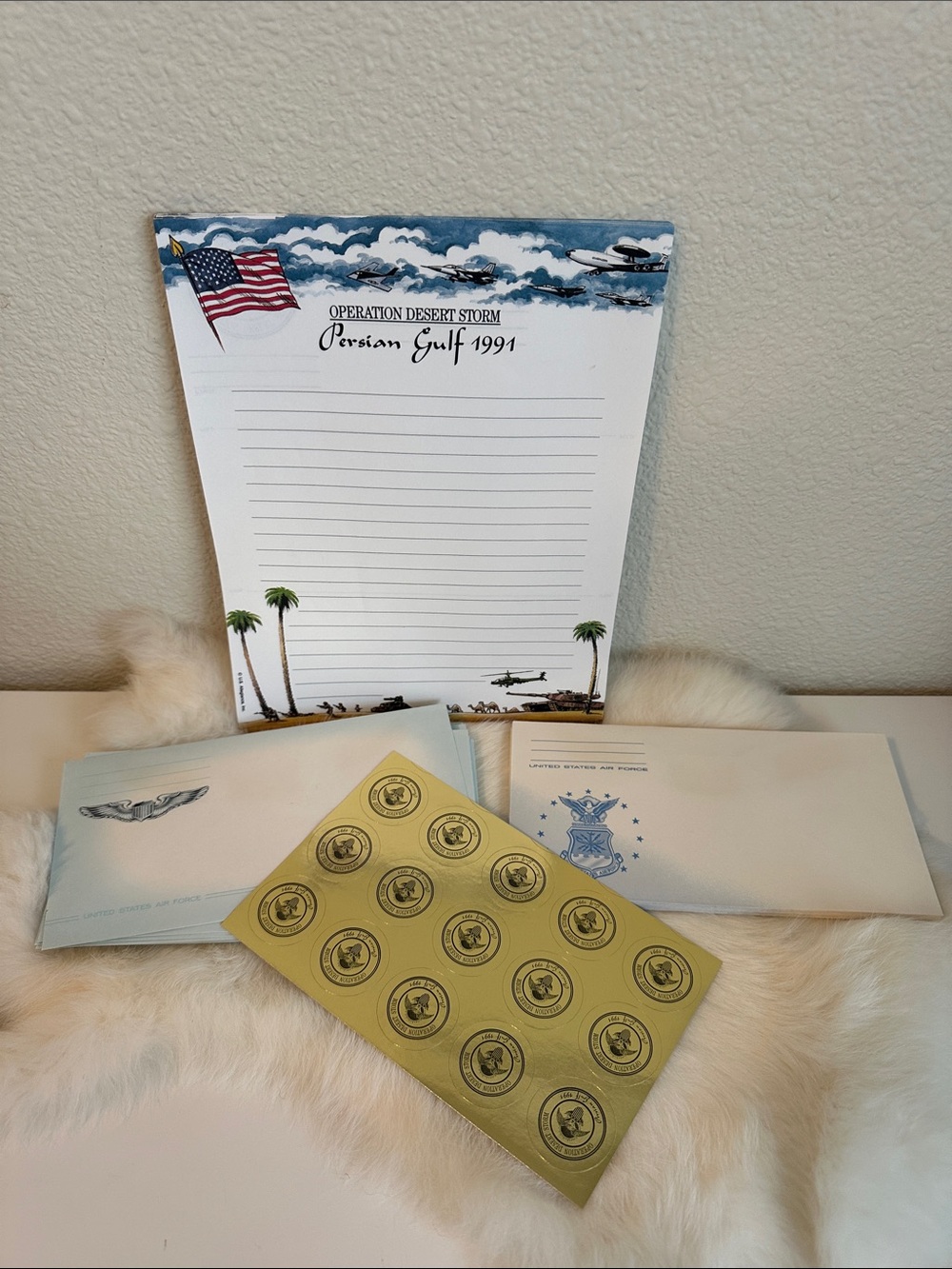 Operation Desert Storm Persian Gulf 1991 Stationery & Pins